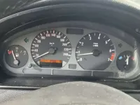 Usado BMW 318 140 CV (102 kW) 1998 Azul Berlina
