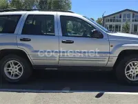 Usado Jeep Grand Cherokee Laredo 163 CV (119 kW) 2003 Gris / plata SUV