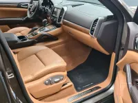 Usado Porsche Cayenne Diesel Platinum Edition 262 CV (192 kW) 2016 Marrón SUV