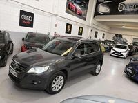 Usado VW Tiguan 140 CV (102 kW) 2009 Gris SUV