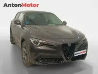 Usado Alfa Romeo Stelvio Sprint 190 CV (139 kW) 2021 Gris SUV