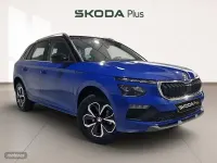 Usado Skoda Kamiq Selection 115 CV (84 kW) 2024 Azul SUV