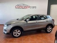 Usado Nissan Qashqai Acenta 116 CV (85 kW) 2018 Plateado SUV