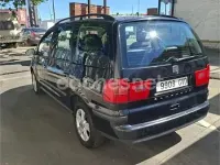 Usado Seat Alhambra Reference 115 CV (84 kW) 2010 Negro Monovolumen