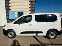 Usado Citroën Berlingo Live 100 CV (73 kW) 2019 Blanco Monovolumen