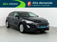 Usado Ford Focus Trend+ 120 CV (88 kW) 2020 Negro Utilitario
