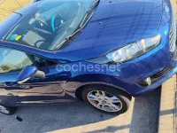 Usado Ford Fiesta Titanium 82 CV (60 kW) 2013 Azul Berlina