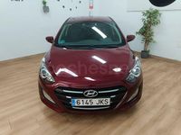 Usado Hyundai i30 90 CV (66 kW) 2016 Granate Berlina
