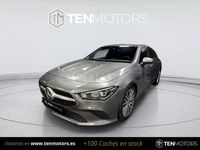 Usado Mercedes CLA220 Shooting Brake 190 CV (139 kW) 2021 Gris / plata Familiar