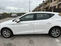 Usado Seat Leon Reference 115 CV (84 kW) 2021 Blanco Berlina