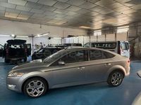 Usado Ford Mondeo Titanium 140 CV (102 kW) 2009 Gris / plata Berlina