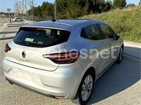 Usado Renault Clio V Zen 100 CV (73 kW) 2020 Gris / plata Berlina
