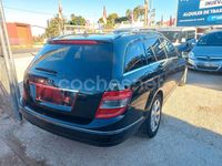 Usado Mercedes C200 Classic 136 CV (100 kW) 2009 Negro Familiar