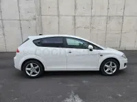 Usado Seat Leon Style 105 CV (77 kW) 2011 Blanco Utilitario