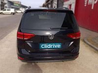 Usado VW Touran Sport 116 CV (85 kW) 2018 Negro Monovolumen