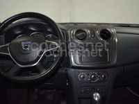 Usado Dacia Sandero Comfort 90 CV (66 kW) 2019 Blanco Utilitario