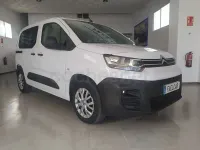 Usado Citroën Berlingo Live 102 CV (75 kW) 2023 Blanco Monovolumen