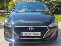 Usado Hyundai i30 Style 136 CV (100 kW) 2018 Negro Berlina