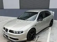 Usado Seat Toledo Stella 90 CV (66 kW) 2003 Beige Berlina