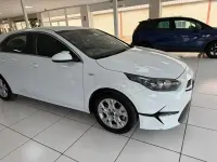 Usado Kia Ceed 100 CV (73 kW) 2023 Blanco Utilitario