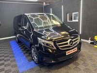 Usado Mercedes V220 Elegance 2019 Negro Monovolumen