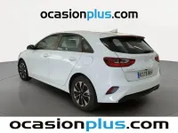 Usado Kia Ceed 101 CV (74 kW) 2025 Blanco Utilitario