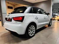 Usado Audi A1 Attraction 86 CV (63 kW) 2014 Blanco Utilitario