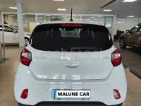 Usado Hyundai i10 67 CV (49 kW) 2024 Blanco Utilitario