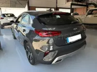 Usado Kia XCeed 141 CV (103 kW) 2021 Gris / plata SUV
