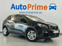 Usado Peugeot 3008 Active 120 CV (88 kW) 2017 Negro SUV