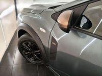 Usado Dacia Sandero Extreme 100 CV (73 kW) 2025 Verde Berlina