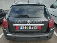 Usado Peugeot 407 136 CV (100 kW) 2006 Negro Familiar