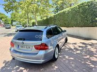 Usado BMW 320 177 CV (130 kW) 2009 Azul Familiar