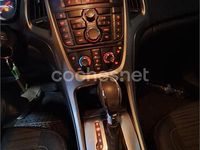 Usado Opel Astra Sportive 165 CV (121 kW) 2015 Negro Familiar