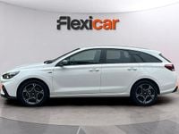 Usado Hyundai i30 N Line 120 CV (88 kW) 2023 Blanco Berlina