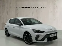 Usado Cupra Leon 150 CV (110 kW) 2025 Blanco Berlina