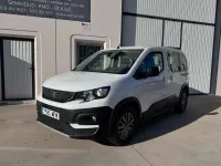 Usado Peugeot Rifter Allure 102 CV (75 kW) 2023 Blanco Monovolumen