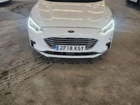 Usado Ford Focus Titanium 120 CV (88 kW) 2019 Blanco Familiar