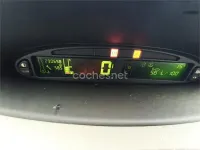 Usado Citroën Xsara Picasso 90 CV (66 kW) 2004 Gris / plata Monovolumen