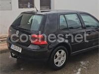 Usado VW Golf IV Highline 100 CV (73 kW) 2000 Negro Berlina
