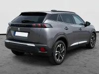 Usado Peugeot 2008 Allure 101 CV (74 kW) 2023 Plateado SUV