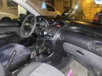 Usado Peugeot 206 70 CV (51 kW) 2003 Gris / plata Berlina