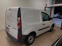 Usado Renault Kangoo 75 CV (55 kW) 2019 Blanco Monovolumen