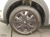 Usado Dacia Jogger Extreme 100 CV (73 kW) 2022 Gris Monovolumen