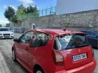 Usado Citroën C2 70 CV (51 kW) 2005 Rojo Utilitario