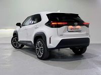 Usado Toyota Yaris Hybrid Style 116 CV (85 kW) 2024 Blanco