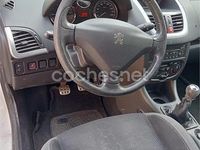 Usado Peugeot 206+ 60 CV (44 kW) 2010 Blanco Utilitario