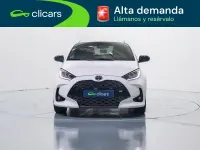 Käytetty Toyota Yaris Hybrid Sport 116 HP (85 kW) 2022 Valkoinen Sedan