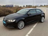 Usado Audi A3 Attraction 105 HP (77 kW) 2014 Preto Sedan