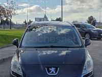 Usado Peugeot 5008 Active 115 CV (84 kW) 2013 Gris / plata Monovolumen